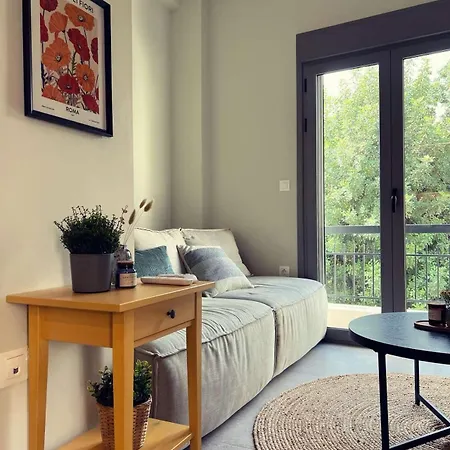 Luxurious Wooden Detail Flat In Center Διαμέρισμα